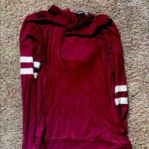 Thin sweatshirt, great for working out